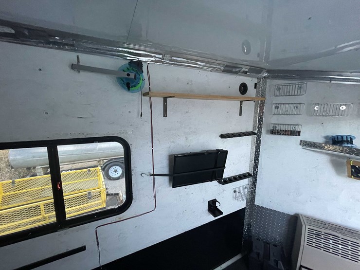 #1399-•-2018-zero-4-outdoors-6'-x-10'-all-aluminum-drop-down-ice-shanty-(of)-image-54