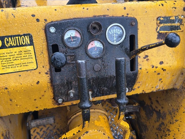 john-deere-350-image-27