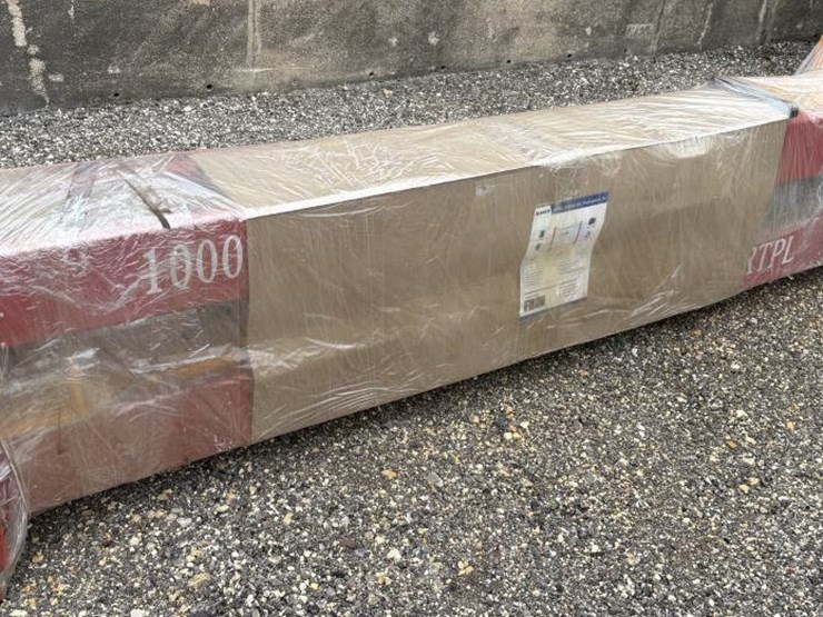 #109-•-irtpl-two-post-lift-red-image-1