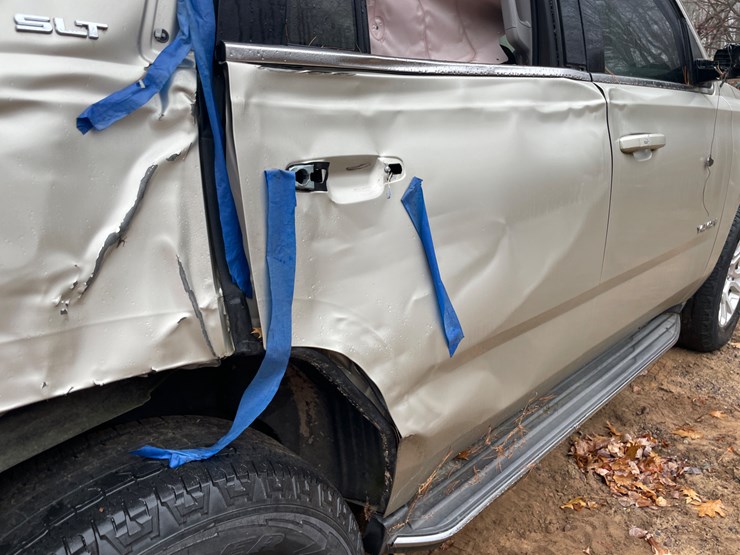 2015-gmc-yukon-slt-image-12