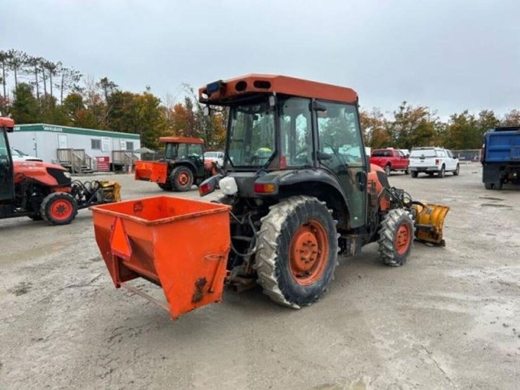 2008-kubota-m7040d-image-5
