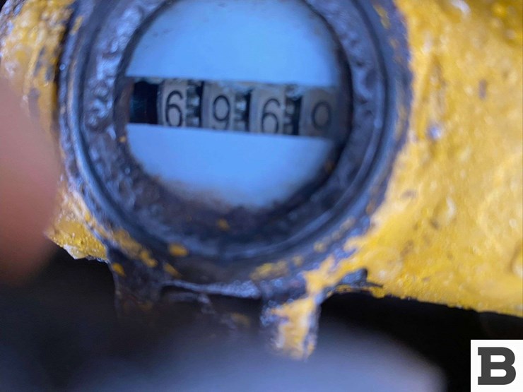 caterpillar-d2-image-9