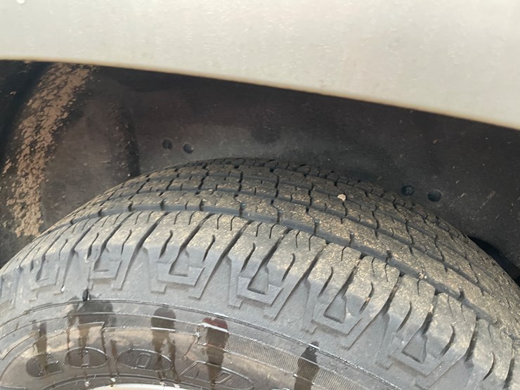 2015-gmc-yukon-slt-image-22