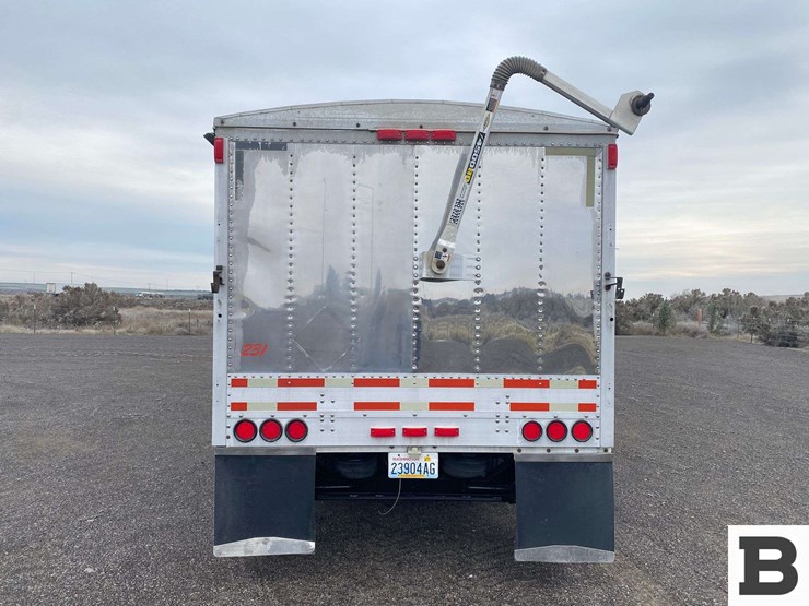 1995-wilson-48'-image-4