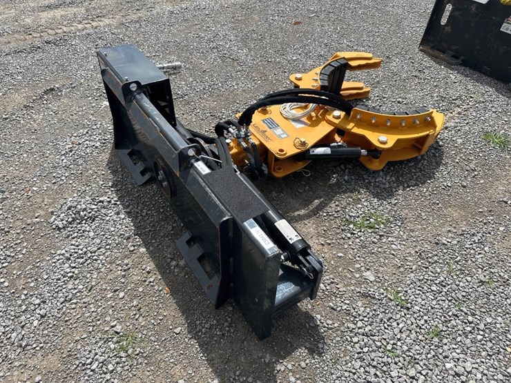 #29758-•-unused-2023-landhonor-rotating-grapple-image-1