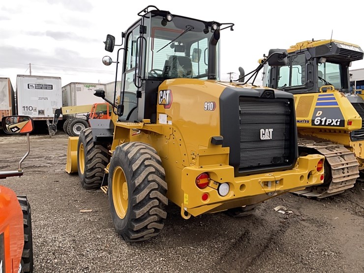 2024-caterpillar-910-image-5