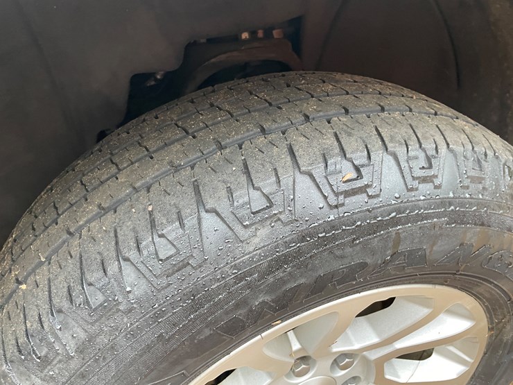 2015-gmc-yukon-slt-image-14