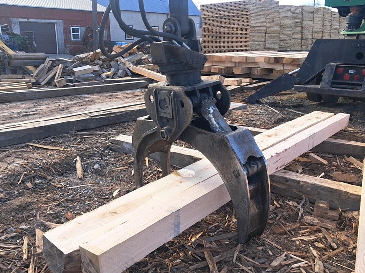 2015-deere-437d-image-31