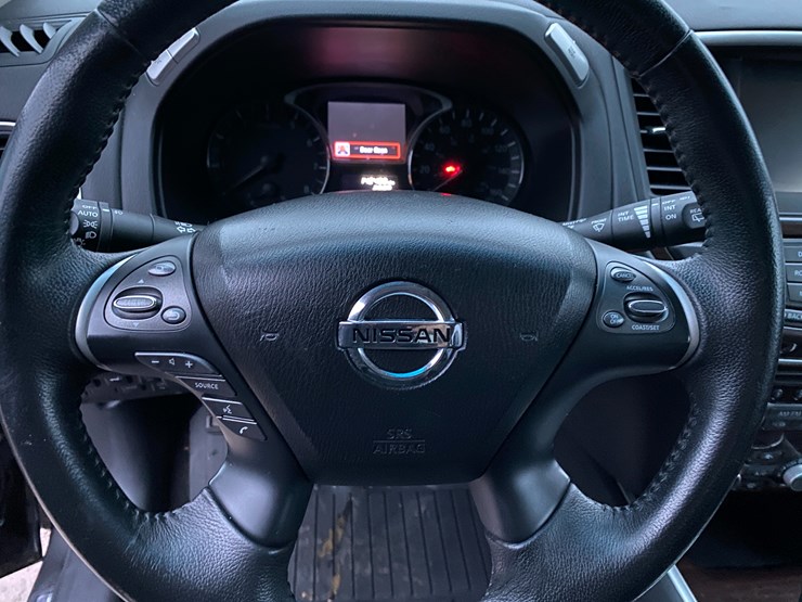 2014-nissan-pathfinder-image-55