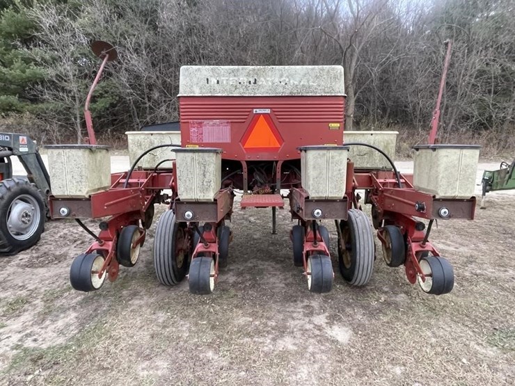 international-800-cyclo-air-image-4