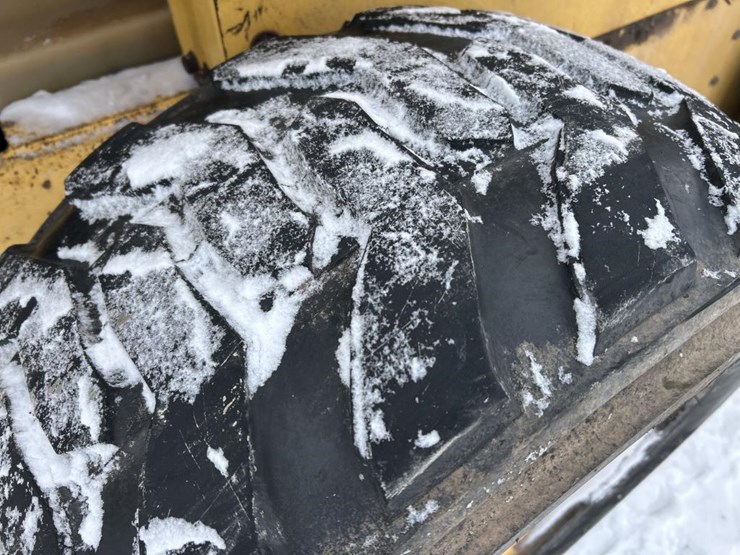 new-holland-ls180-image-46