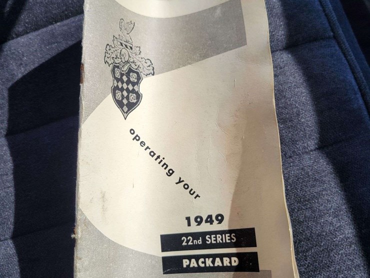 1948-packard-sedan-image-24