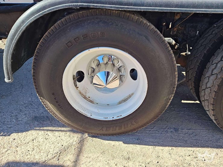 2019-international-hx620-image-48