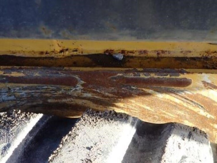 2019-deere-331g-image-75