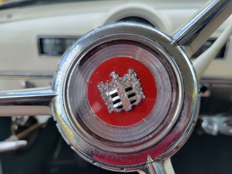 1951-dodge-sedan-image-61