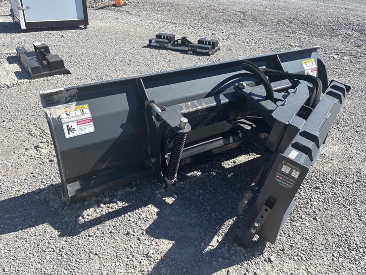 #29760-•-wolverine-84"-snow-pusher-image-4