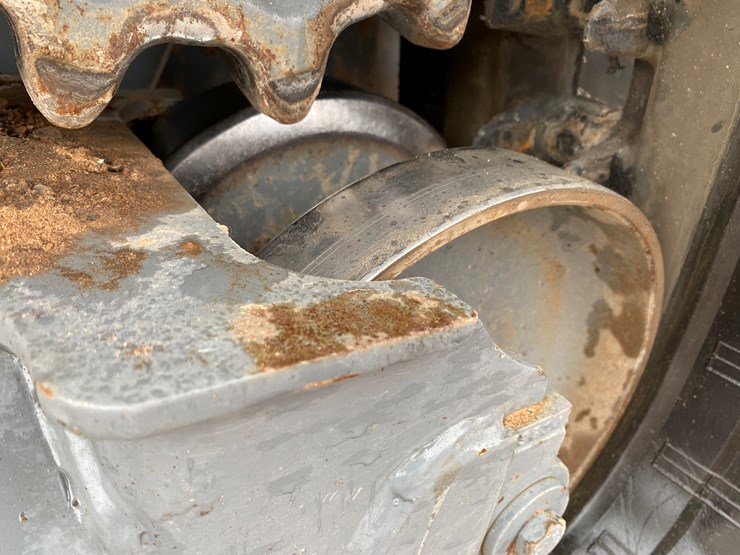 2020-takeuchi-tl10v2-image-25