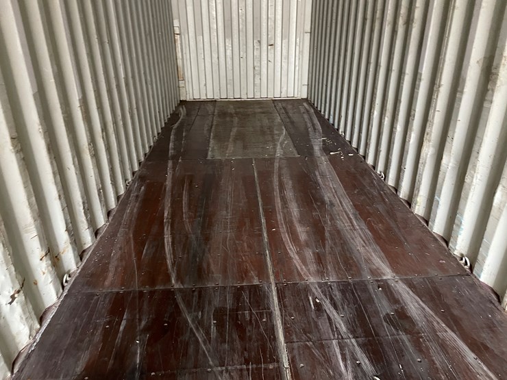 #108-•-40'-standard-height-shipping-container-(marenisco,-mi)-image-20
