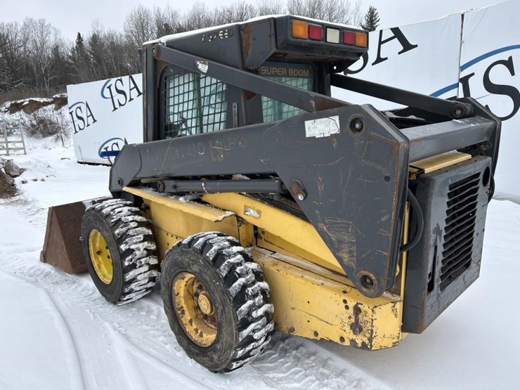 new-holland-ls180-image-3