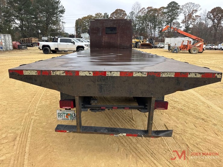 2015-international-4300-image-12