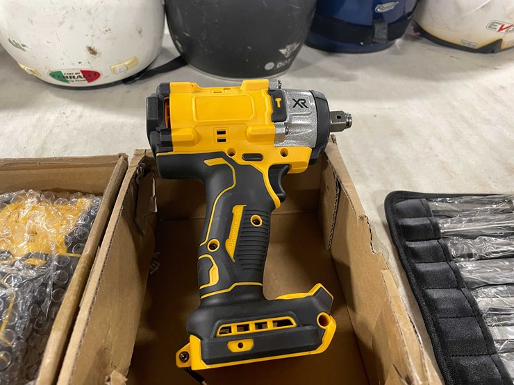 #8706-•-new-20v-dewalt-compatible-impact-wrench-(t14)-image-1