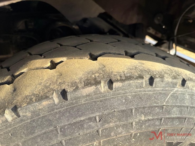 2007-kenworth-w900-image-12