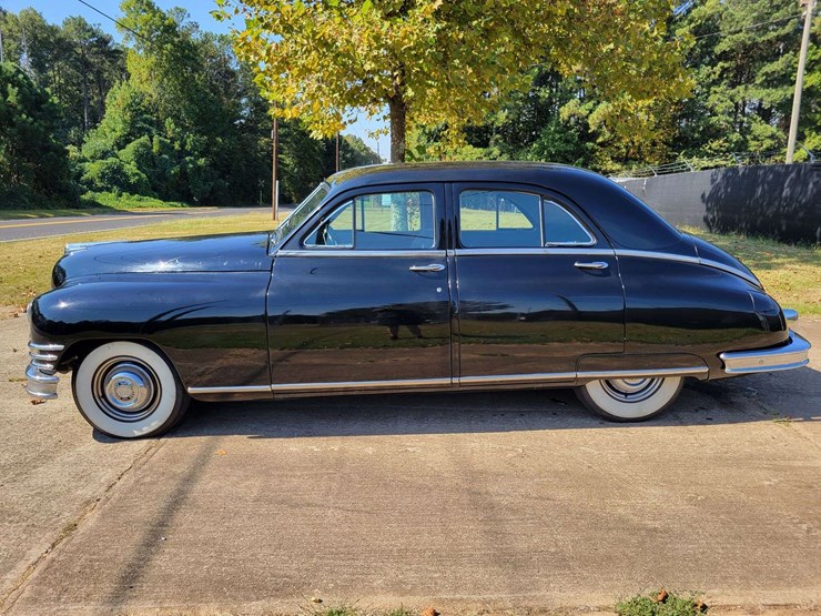 1948-packard-sedan-image-7