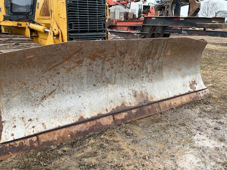 2006-deere-750j-lgp-image-47