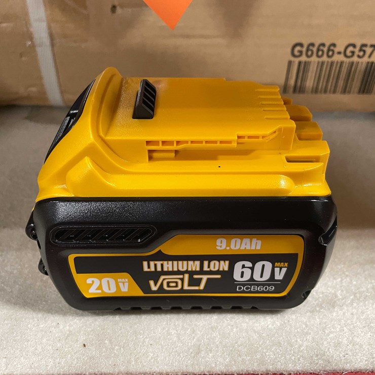 #8710 • New DeWalt Compatible 20V/ 60V Battery (T14)