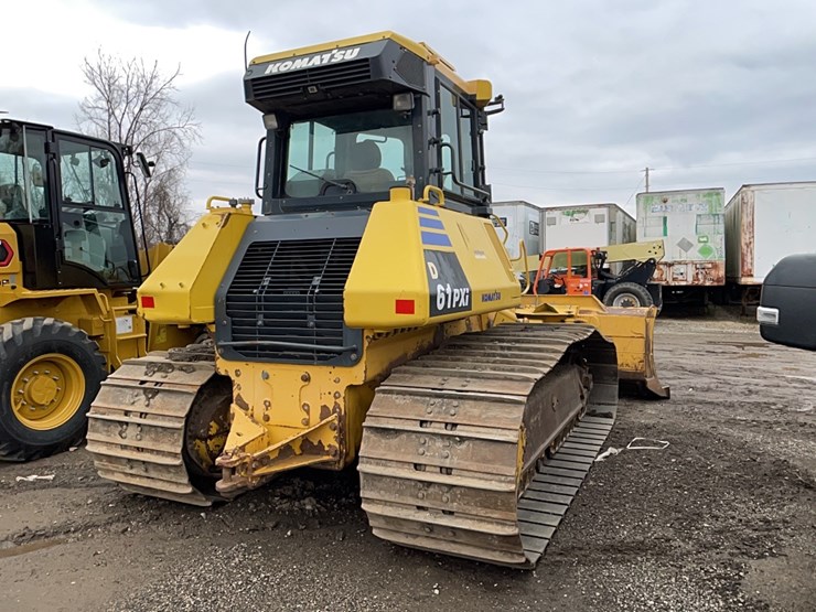 komatsu-d61pxi-24-image-3