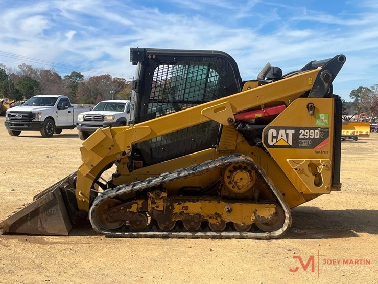 2017-caterpillar-299d-image-8