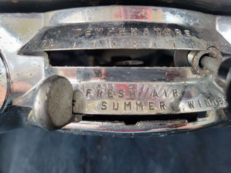 1951-dodge-sedan-image-72