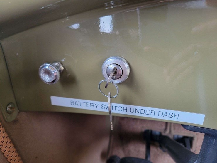 1928-pontiac-sedan-image-72