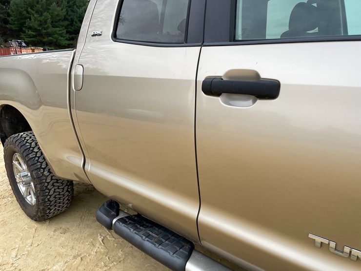 2007-toyota-tundra-sr5-image-31