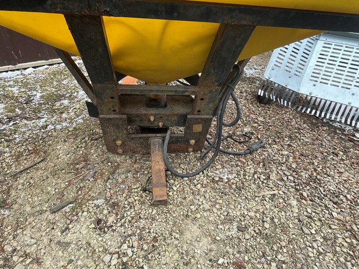 #2712-•-meyer-baster-salter-(fall-creek,-wi)-image-8