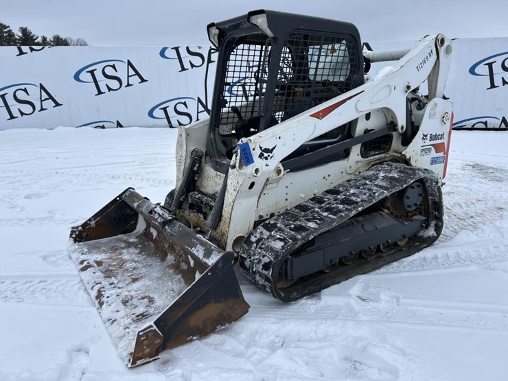 2017-bobcat-t750-image-1