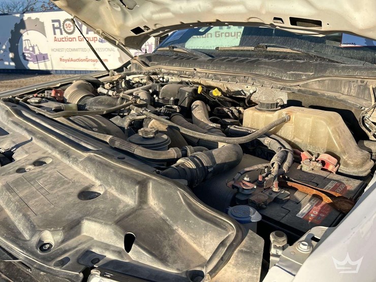 2019-ford-f550-image-7