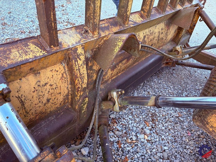 1977-caterpillar-d5-image-54