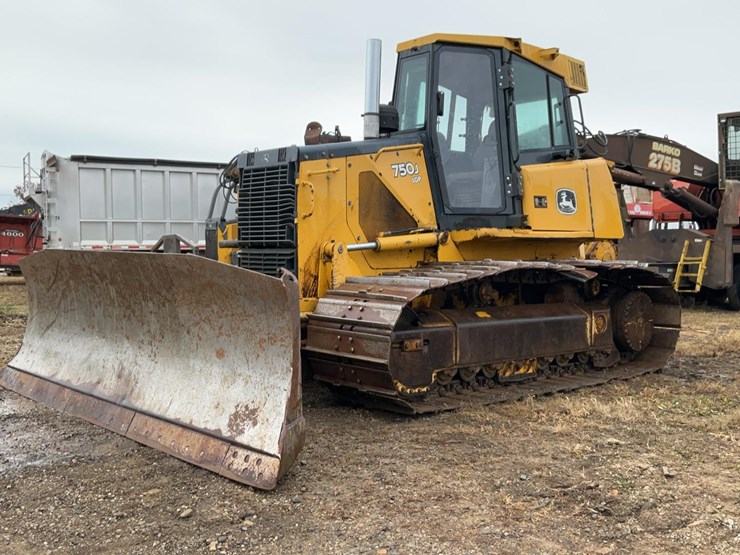 2006-deere-750j-lgp-image-2