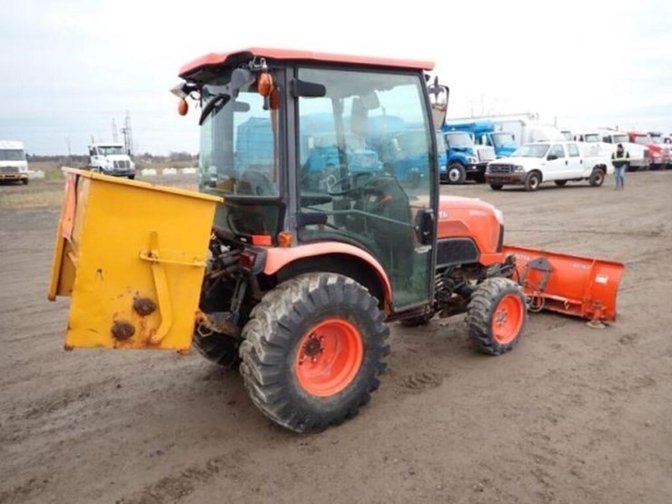 2017-kubota-b2650hsd-image-6
