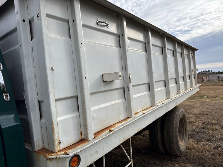 1973-chevrolet-c60-image-9