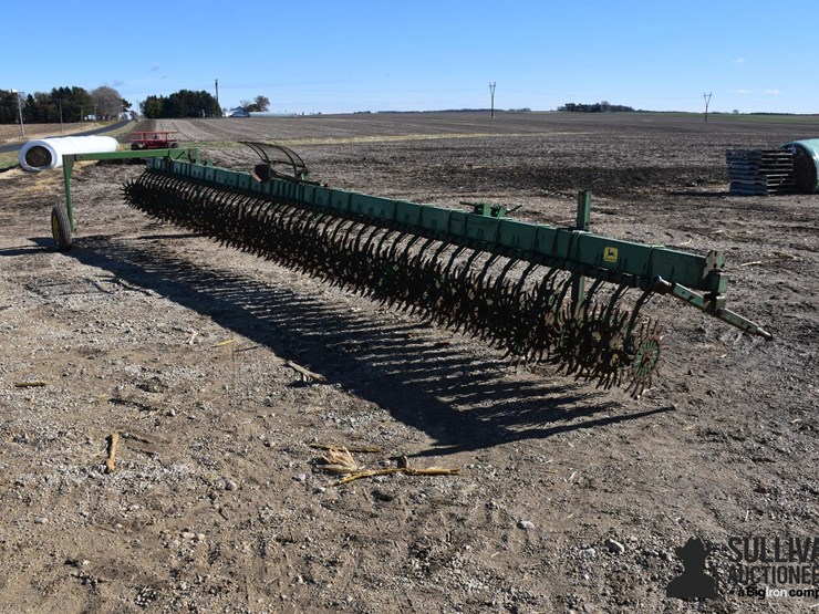 john-deere-400-image-3