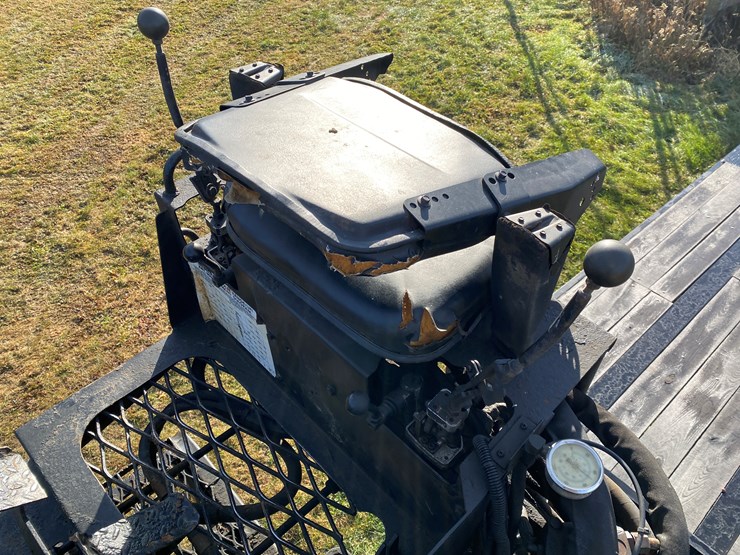 #207-•-2015-mack-grapple-truck-(has-wi-title)-(colfax,-wi)-image-38