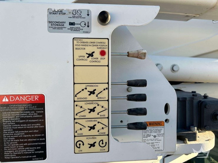 2019-ford-f550-image-27