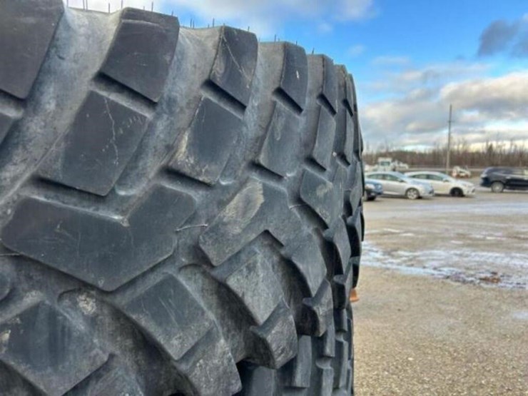 2008-new-holland-tv145-image-84