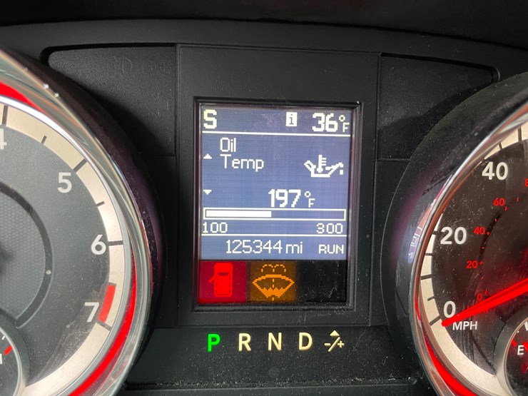 2017-dodge-grand-caravan-gt-image-31