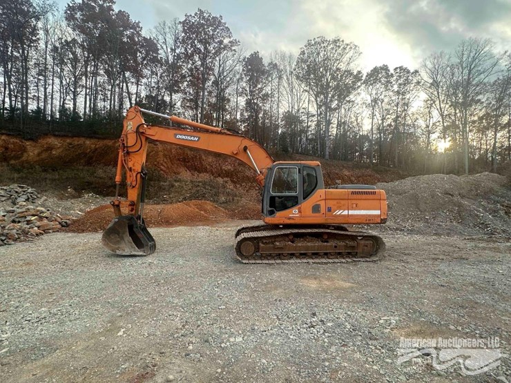 doosan-dx225-lc-image-2