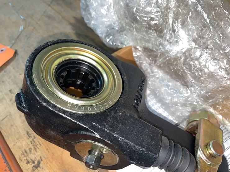 #8812-•-slack-adjusters-(pr17)-image-8