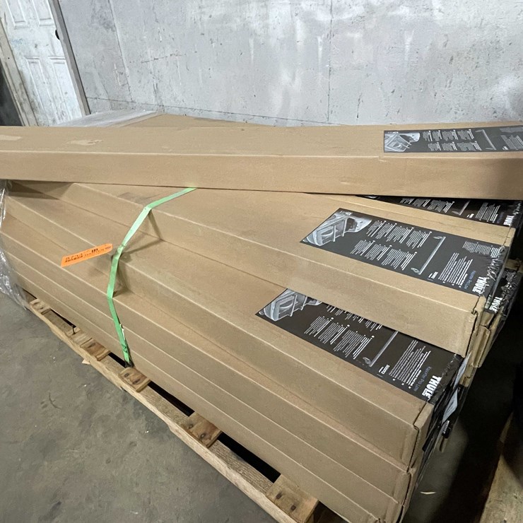 #8733 • (18) Thule Truck Racks (F)