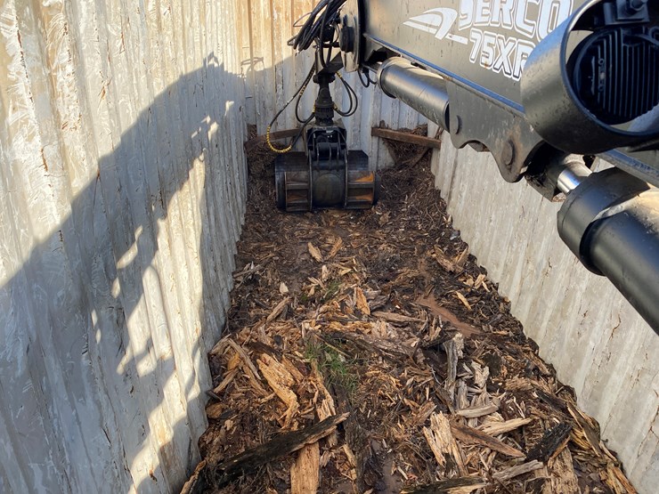 #207-•-2015-mack-grapple-truck-(has-wi-title)-(colfax,-wi)-image-37